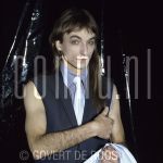 20-06-1979 The Tubes backstage at Congreshall at The Hague, The Netherlands.

[keywords]Posed, Eyecontact, Half Length[/keywords]